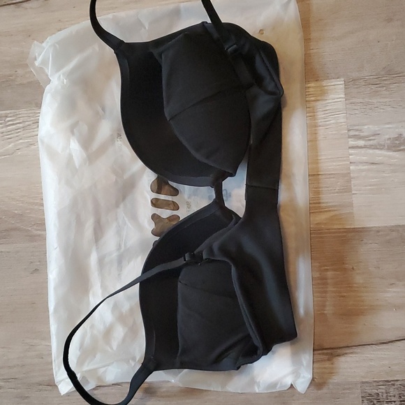 SKIMS Customfit Push-up Bra - Picture 4 of 7